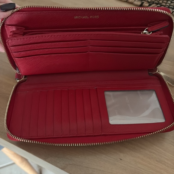 Michael Kors Jet Set wallet - Picture 4 of 5